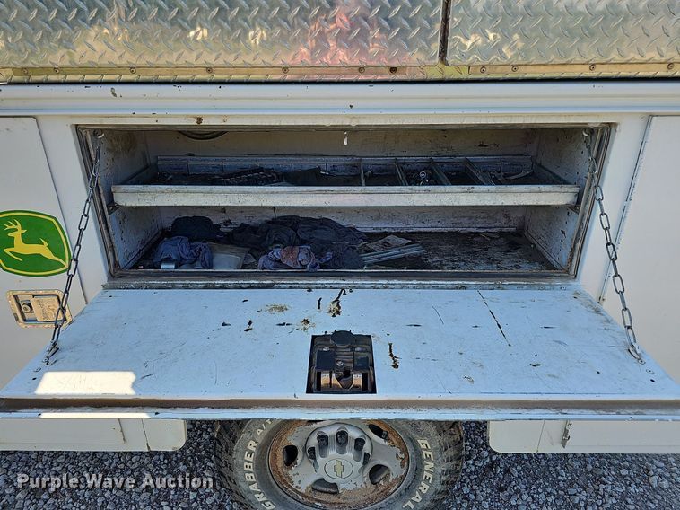 image for item DO2861 2008 Chevrolet Silverado 2500HD  Ext. Cab utility bed pickup truck