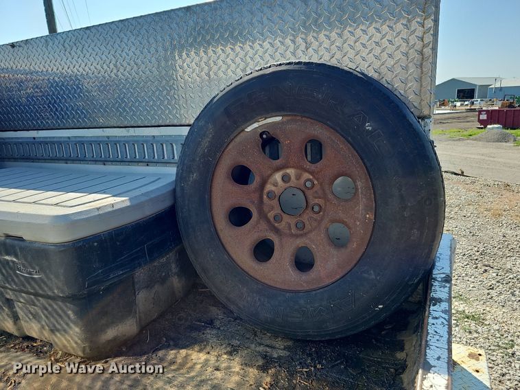 image for item DO2861 2008 Chevrolet Silverado 2500HD  Ext. Cab utility bed pickup truck