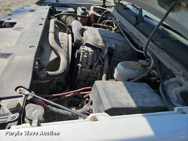 image for item DO2861 2008 Chevrolet Silverado 2500HD  Ext. Cab utility bed pickup truck