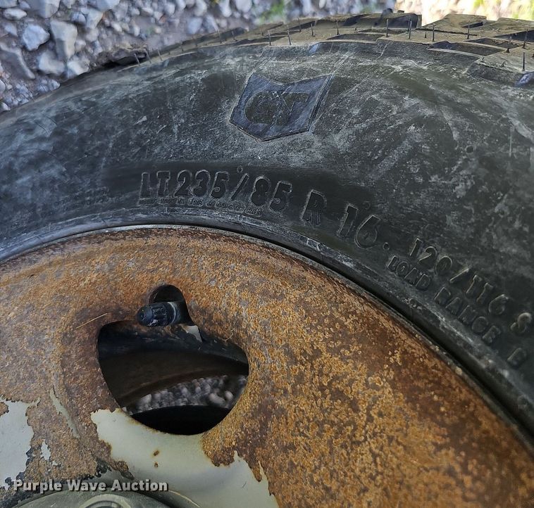 image for item DO2861 2008 Chevrolet Silverado 2500HD  Ext. Cab utility bed pickup truck