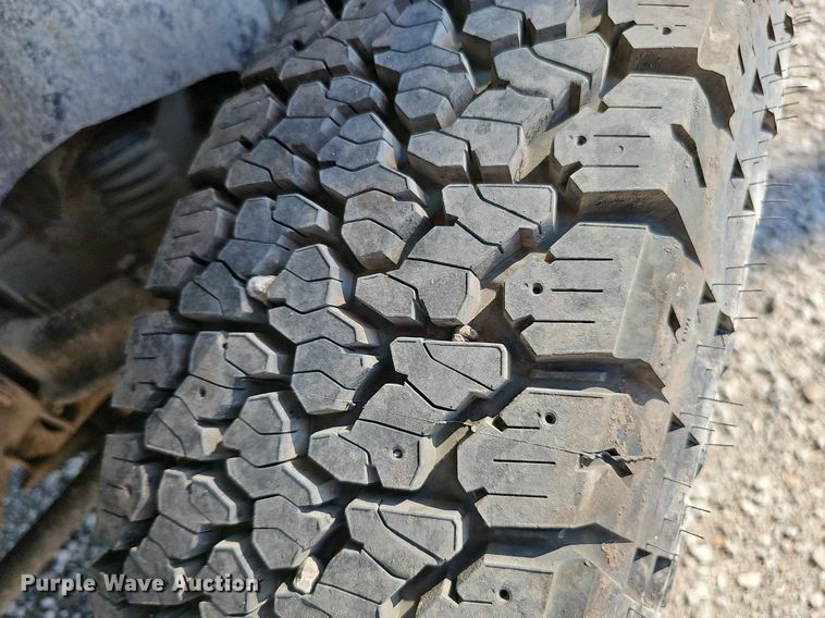 image for item DO2861 2008 Chevrolet Silverado 2500HD  Ext. Cab utility bed pickup truck