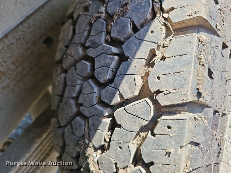 image for item DO2861 2008 Chevrolet Silverado 2500HD  Ext. Cab utility bed pickup truck