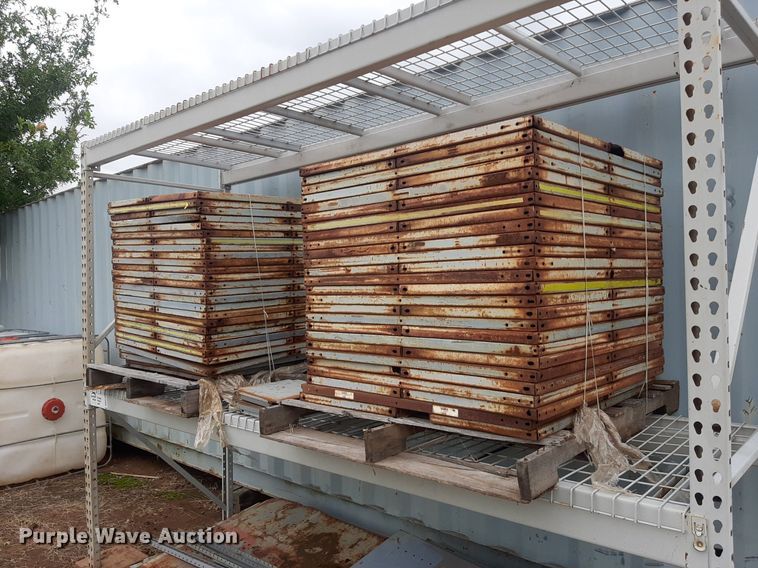 image for item DO3142 (4) shelves