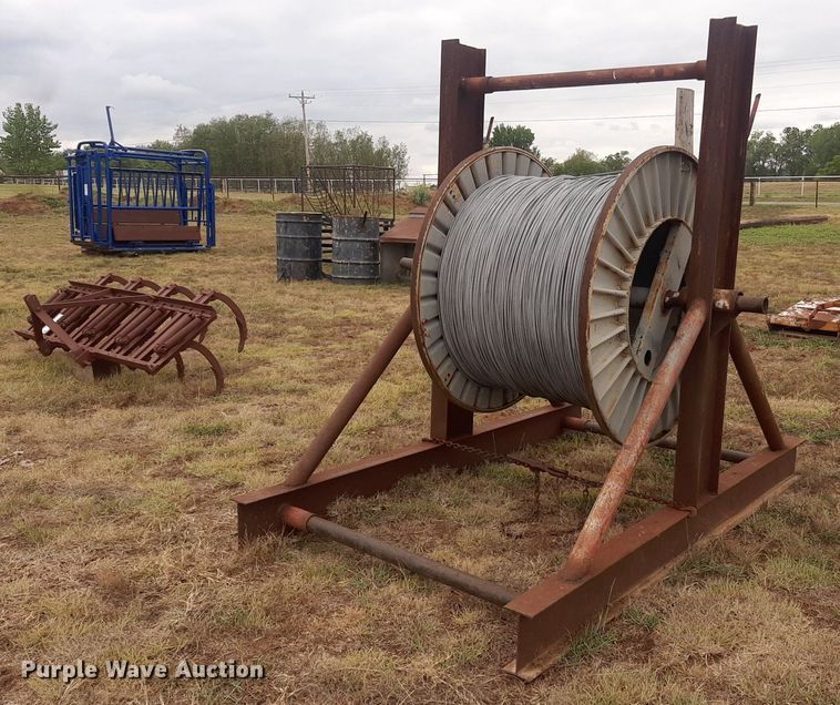 image for item DO3147 Fencing reel