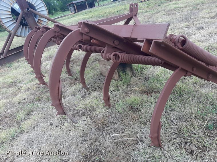 image for item DO3148 Field cultivator