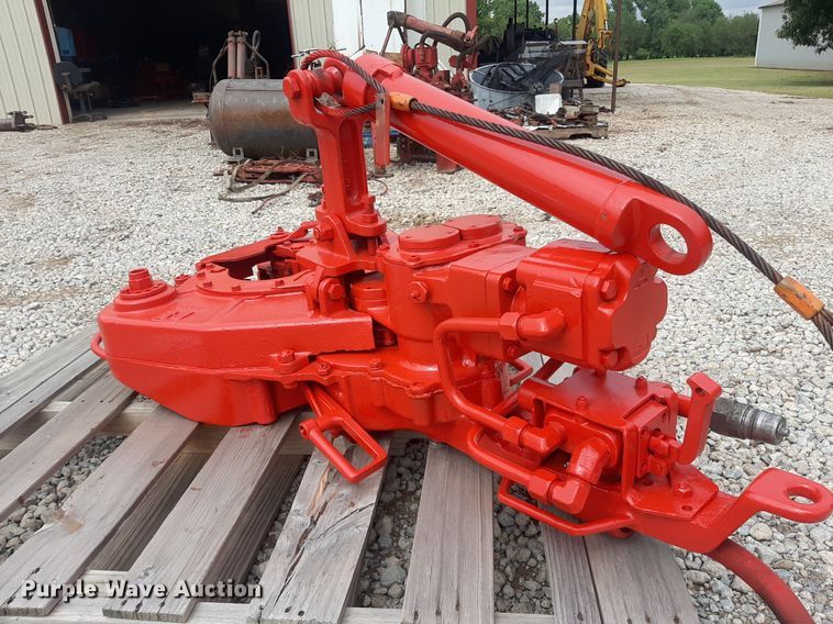 image for item DO3149 BJ-RS  tubing tong