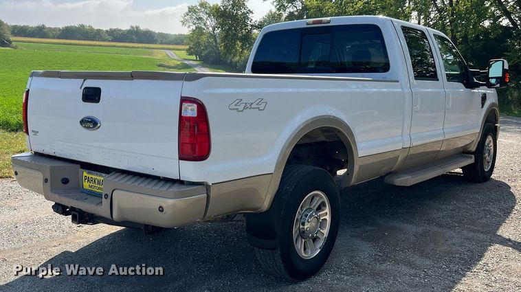 image for item DP2060 2008 Ford F350 Super Duty Lariat King Ranch  Crew Cab pickup truck