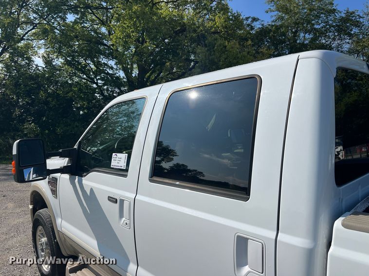 image for item DP2060 2008 Ford F350 Super Duty Lariat King Ranch  Crew Cab pickup truck