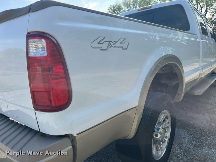 image for item DP2060 2008 Ford F350 Super Duty Lariat King Ranch  Crew Cab pickup truck