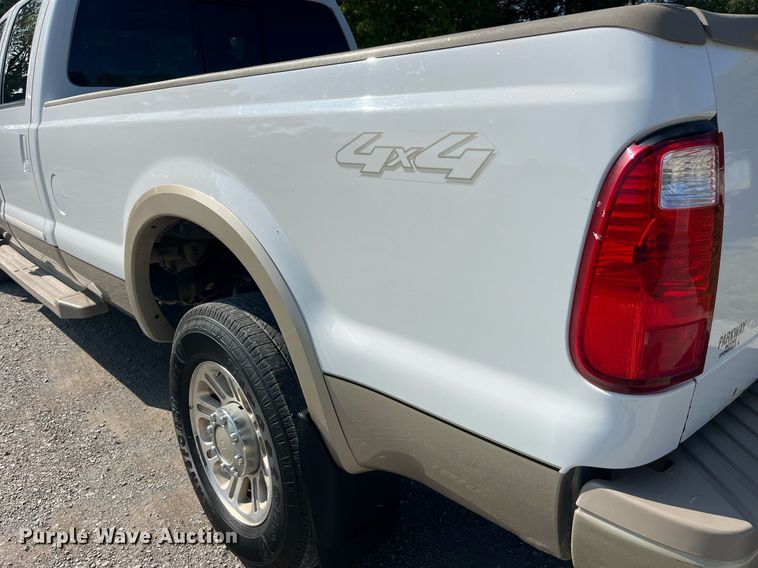 image for item DP2060 2008 Ford F350 Super Duty Lariat King Ranch  Crew Cab pickup truck