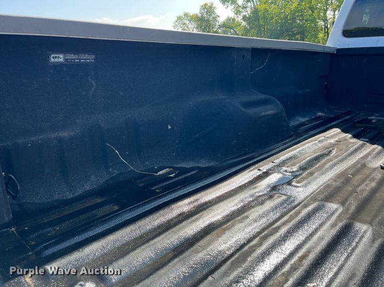 image for item DP2060 2008 Ford F350 Super Duty Lariat King Ranch  Crew Cab pickup truck