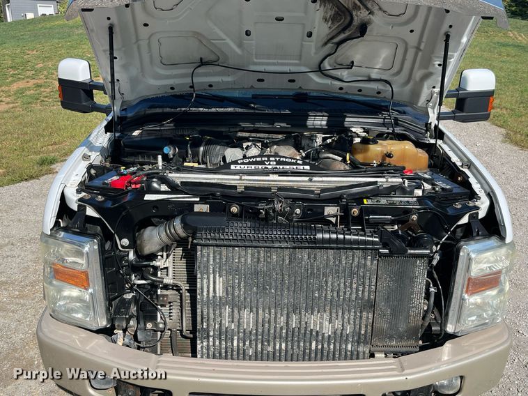 image for item DP2060 2008 Ford F350 Super Duty Lariat King Ranch  Crew Cab pickup truck