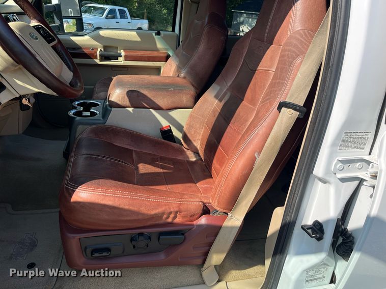 image for item DP2060 2008 Ford F350 Super Duty Lariat King Ranch  Crew Cab pickup truck