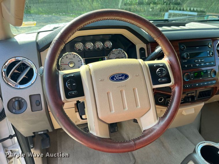image for item DP2060 2008 Ford F350 Super Duty Lariat King Ranch  Crew Cab pickup truck