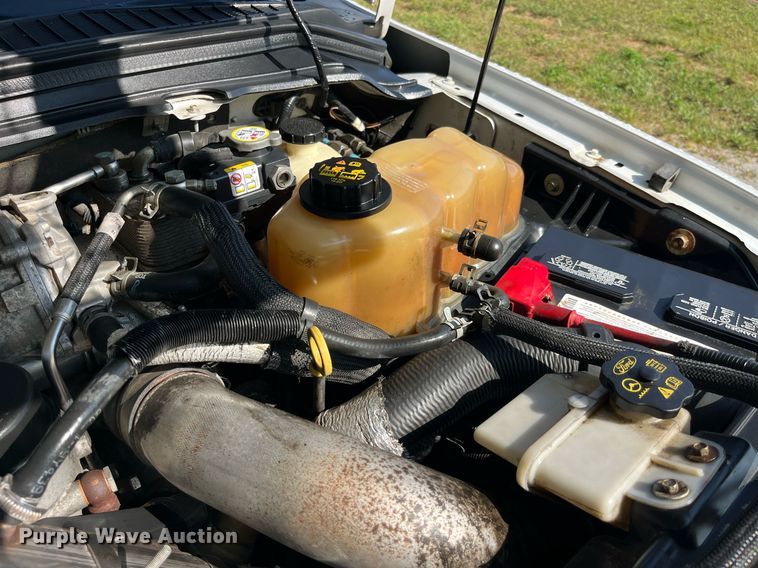 image for item DP2060 2008 Ford F350 Super Duty Lariat King Ranch  Crew Cab pickup truck