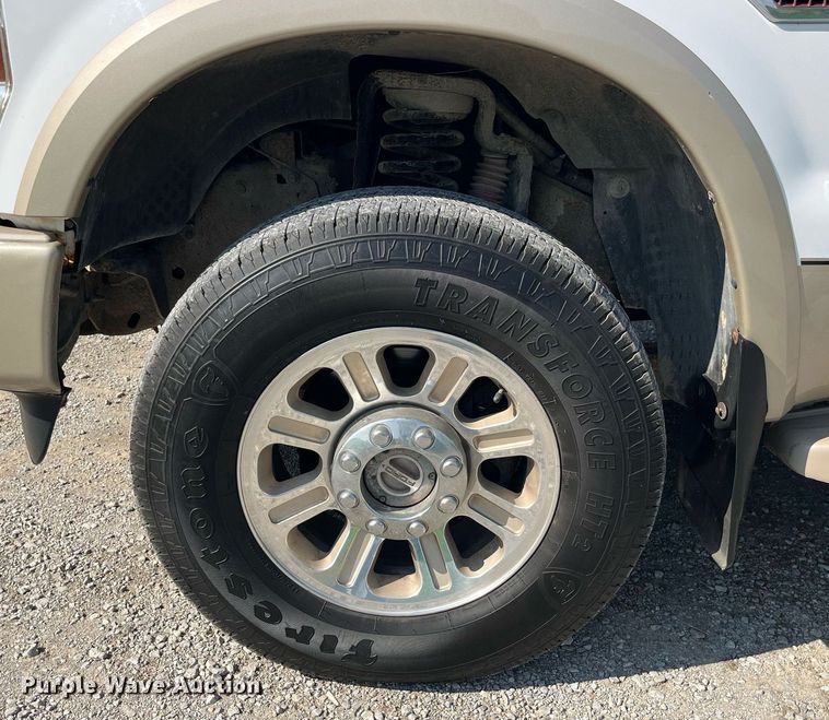 image for item DP2060 2008 Ford F350 Super Duty Lariat King Ranch  Crew Cab pickup truck