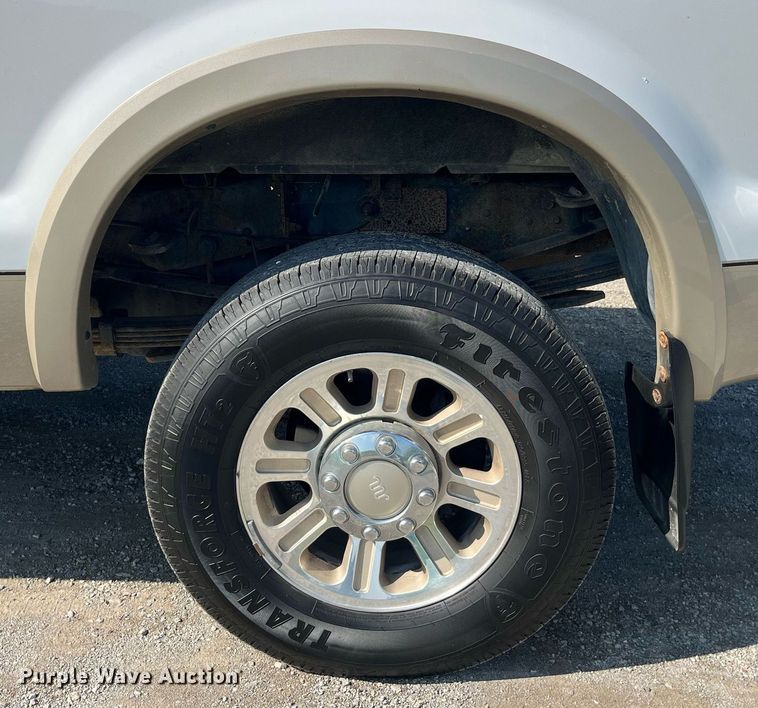 image for item DP2060 2008 Ford F350 Super Duty Lariat King Ranch  Crew Cab pickup truck