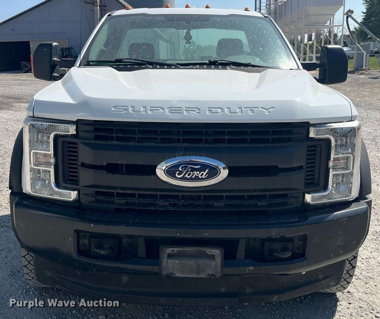 image for item DP2061 2017 Ford F550 Super Duty XL  truck cab and chassis