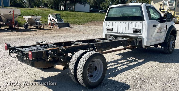 image for item DP2061 2017 Ford F550 Super Duty XL  truck cab and chassis