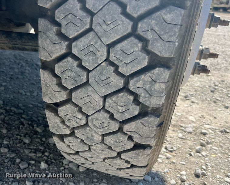 image for item DP2061 2017 Ford F550 Super Duty XL  truck cab and chassis