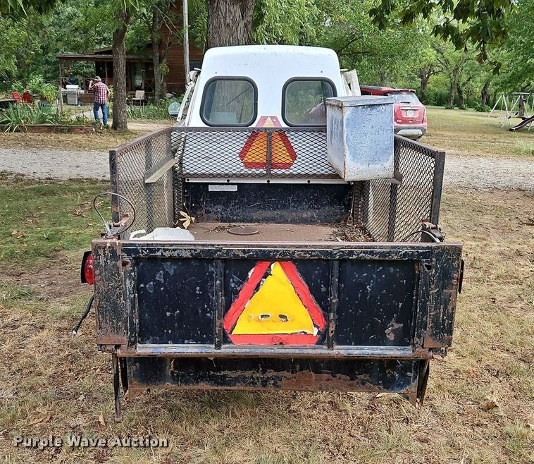 image for item DP2382 1989 Cushman 898459-8920  utility vehicle