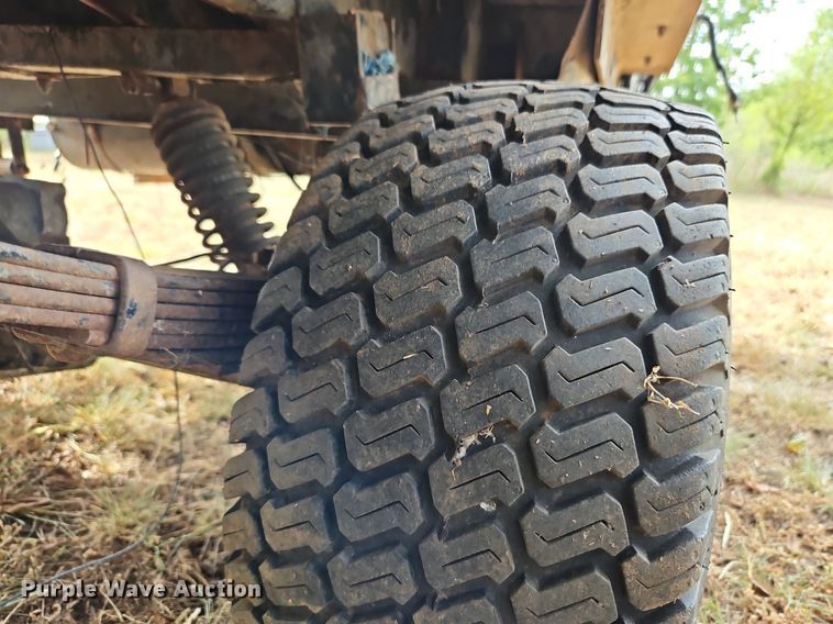 image for item DP2382 1989 Cushman 898459-8920  utility vehicle