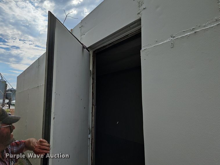 image for item DP2384 Walk-in cooler