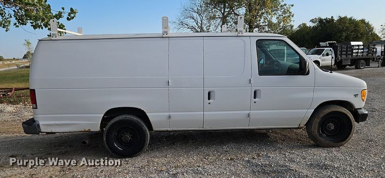 image for item DP2433 2000 Ford E350 Super Duty  van