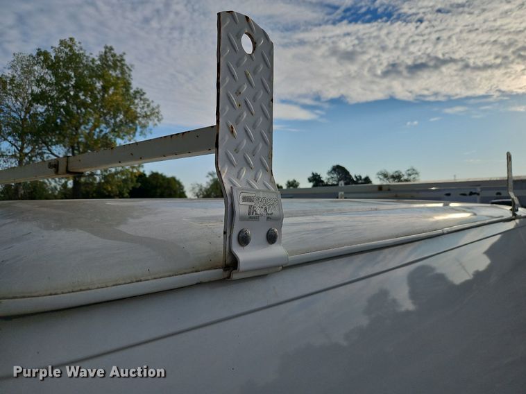 image for item DP2433 2000 Ford E350 Super Duty  van