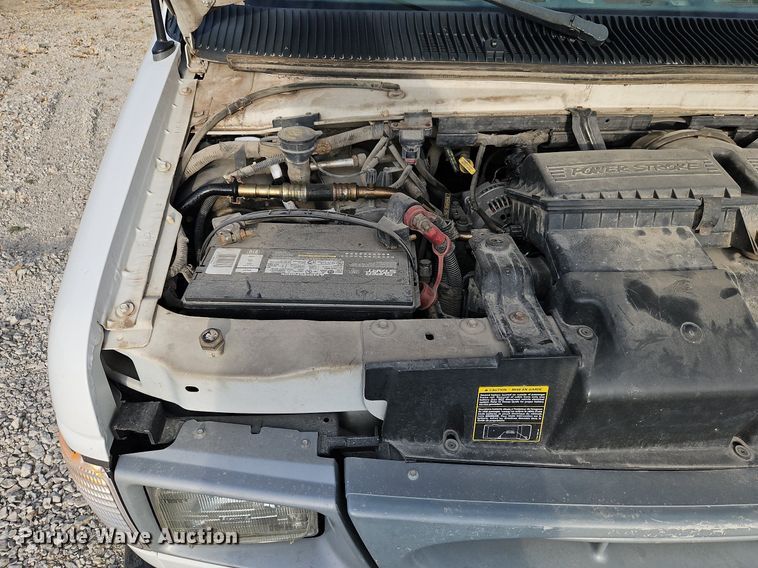 image for item DP2433 2000 Ford E350 Super Duty  van