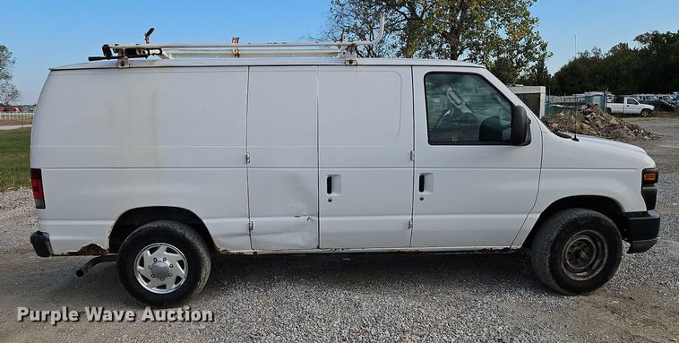 image for item DP2434 2008 Ford E250 Super Duty  van