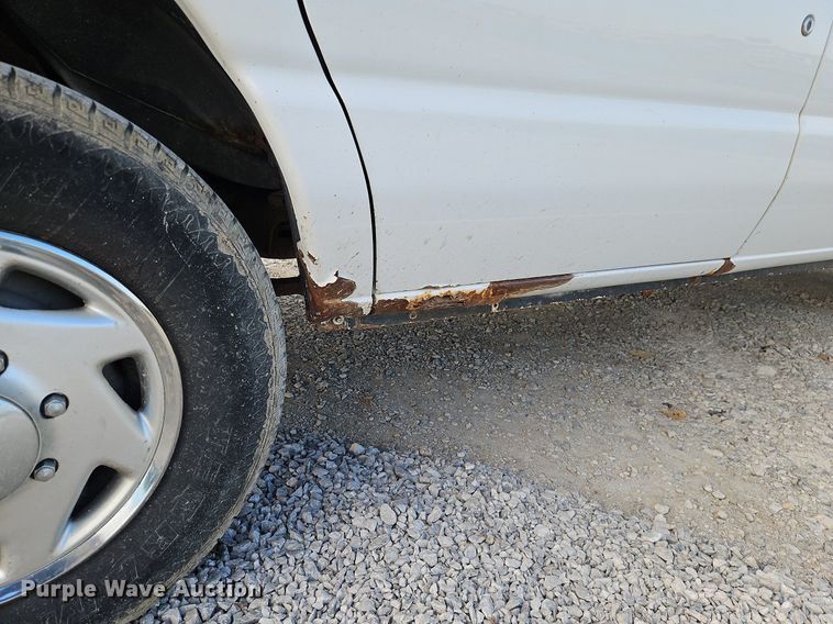 image for item DP2434 2008 Ford E250 Super Duty  van