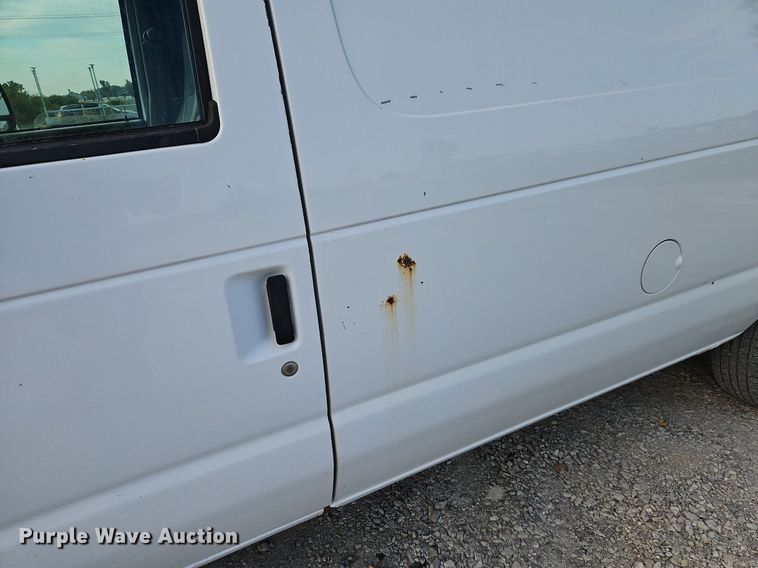 image for item DP2434 2008 Ford E250 Super Duty  van