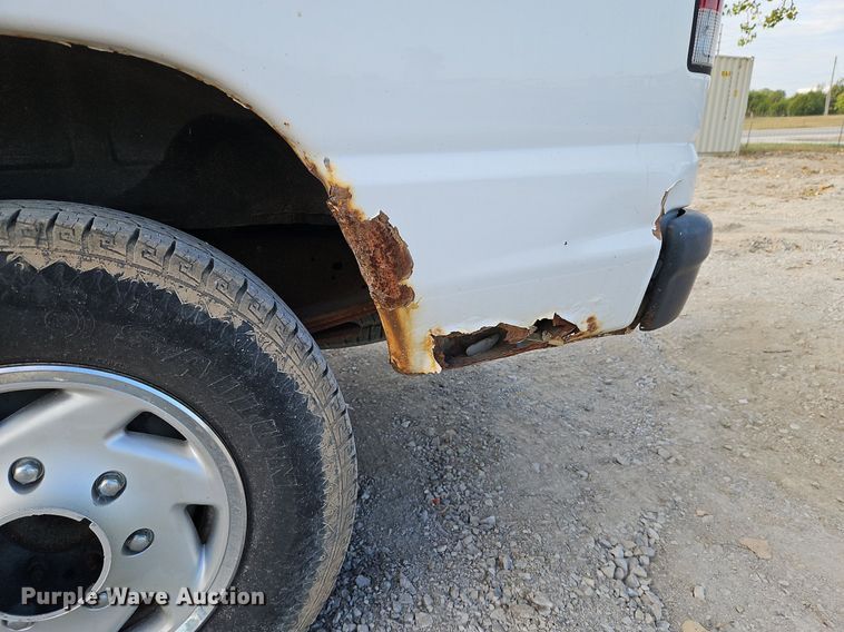 image for item DP2434 2008 Ford E250 Super Duty  van