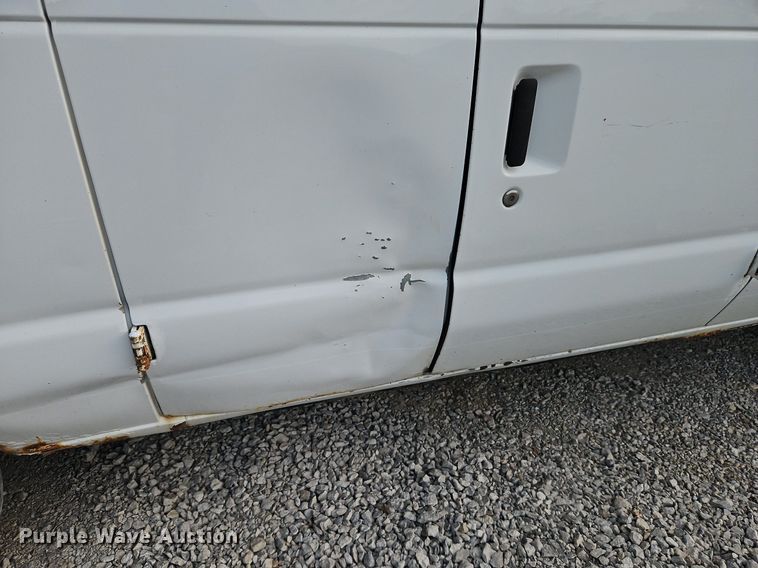 image for item DP2434 2008 Ford E250 Super Duty  van