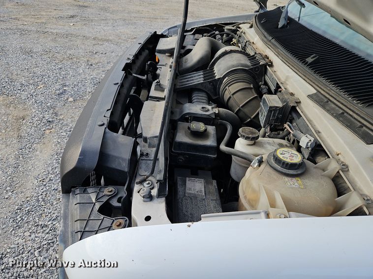 image for item DP2434 2008 Ford E250 Super Duty  van