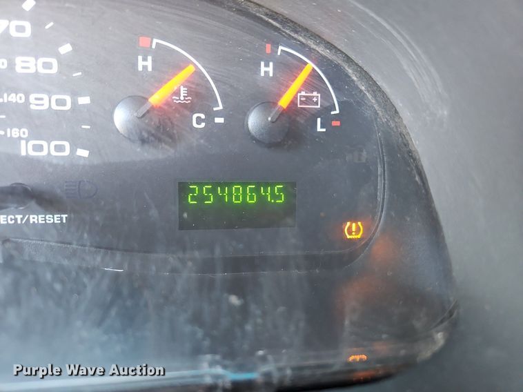 image for item DP2434 2008 Ford E250 Super Duty  van