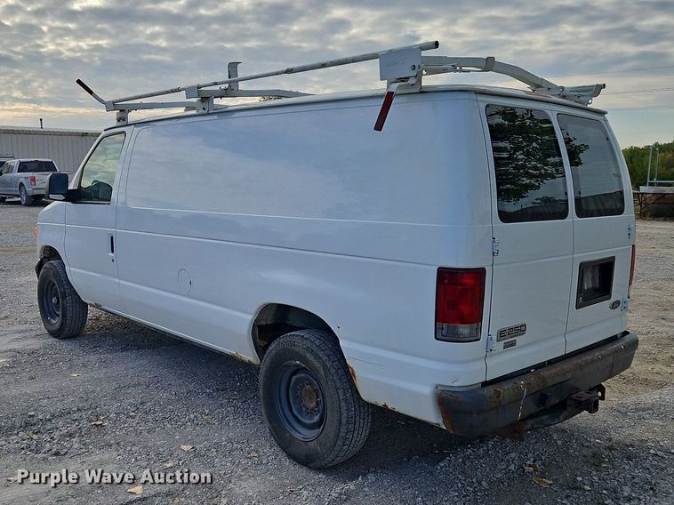 image for item DP2435 2007 Ford E250 Super Duty  van