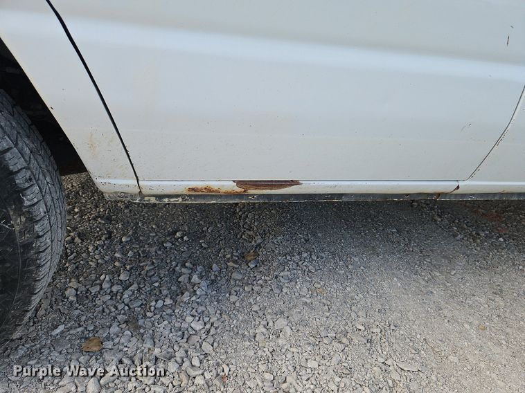 image for item DP2435 2007 Ford E250 Super Duty  van