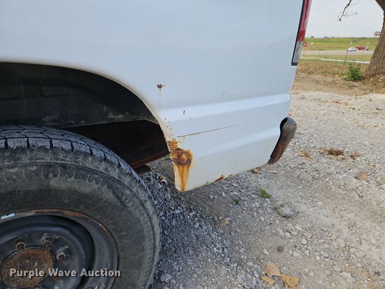 image for item DP2435 2007 Ford E250 Super Duty  van