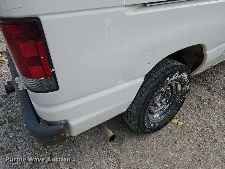 image for item DP2435 2007 Ford E250 Super Duty  van