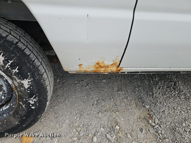 image for item DP2435 2007 Ford E250 Super Duty  van