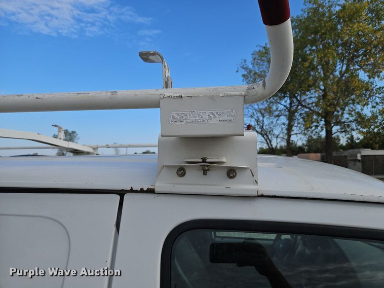 image for item DP2435 2007 Ford E250 Super Duty  van
