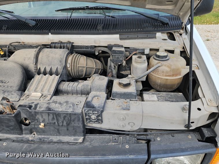 image for item DP2435 2007 Ford E250 Super Duty  van