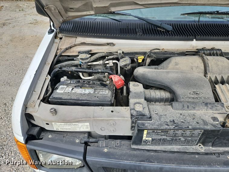 image for item DP2435 2007 Ford E250 Super Duty  van