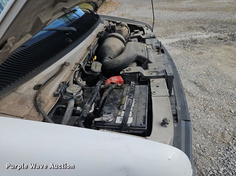 image for item DP2435 2007 Ford E250 Super Duty  van