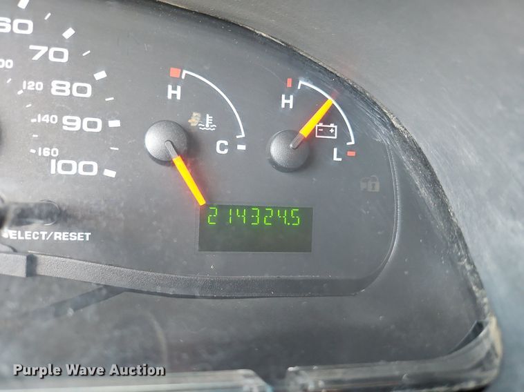 image for item DP2435 2007 Ford E250 Super Duty  van