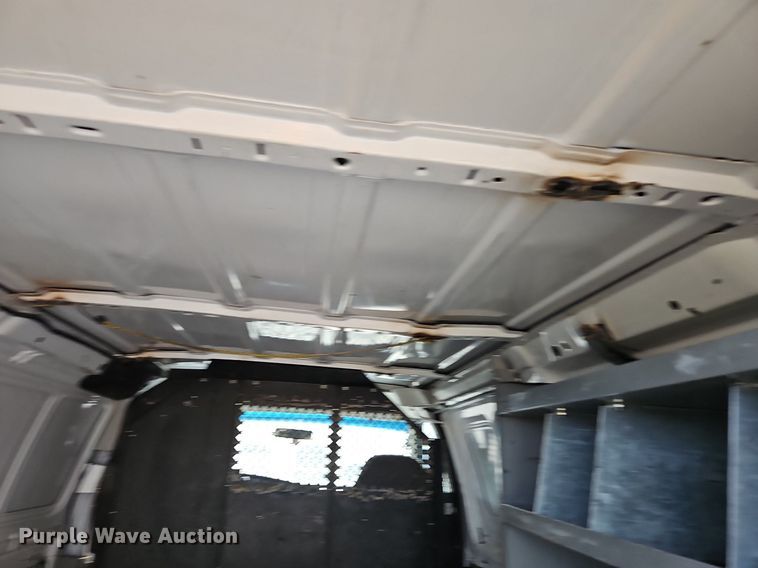 image for item DP2435 2007 Ford E250 Super Duty  van