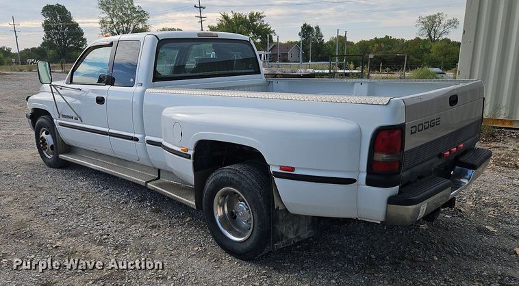 image for item DP2436 1998 Dodge Ram 3500  Quad Cab pickup truck