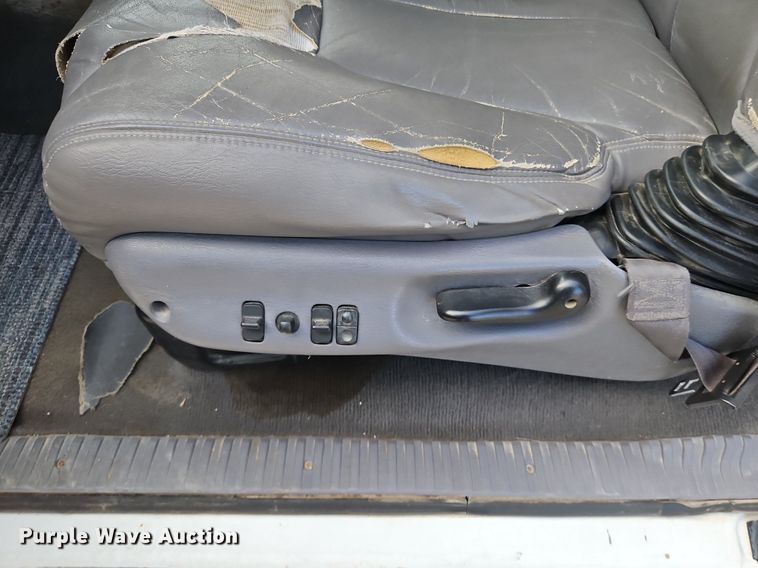 image for item DP2436 1998 Dodge Ram 3500  Quad Cab pickup truck